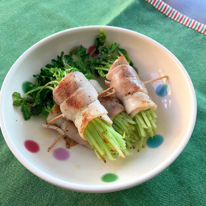 お弁当にも おつまみにも 豆苗のベーコン巻き レシピ 作り方 By かえるかえる38 楽天レシピ お弁当にも おつまみにも 豆苗のベーコン巻き レシピ 作り方 By かえるかえる38 楽天レシピ